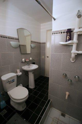 Baño en el Apartamento Osvaldo y Teresita 3 en la Habana