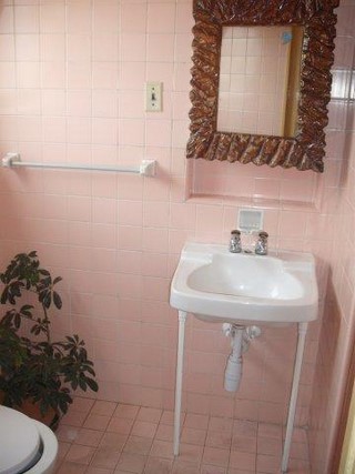 Baño completo en el apartamento Janet