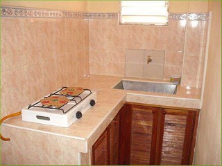 Cocina del apartamento independiente Isabel en la Habana