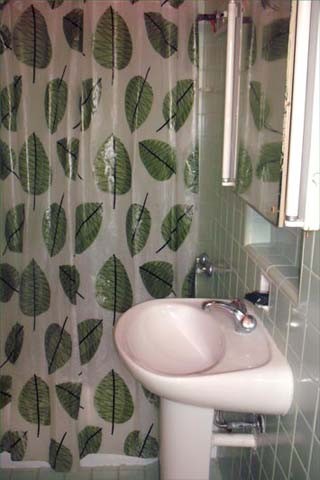 Baño completo en el apartamento Janet