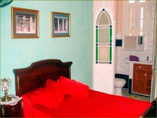 Habitación doble con cocina en la Habana