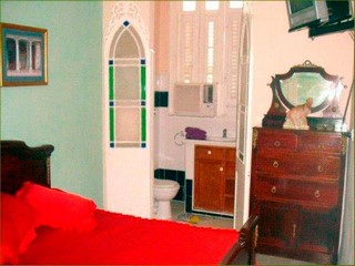 Habitación doble con cocina en la Habana