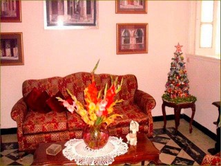 Salón de la Casa Maite en la Habana
